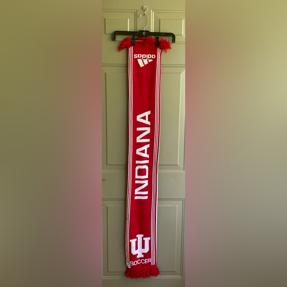 IU Hoosiers Soccer scarf by Adidas
